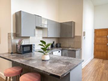 2 bedroom apartment for sale