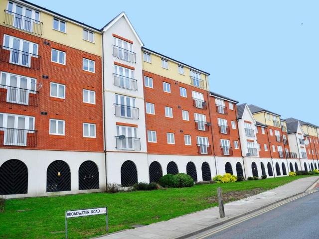 2 bedroom apartment for sale
