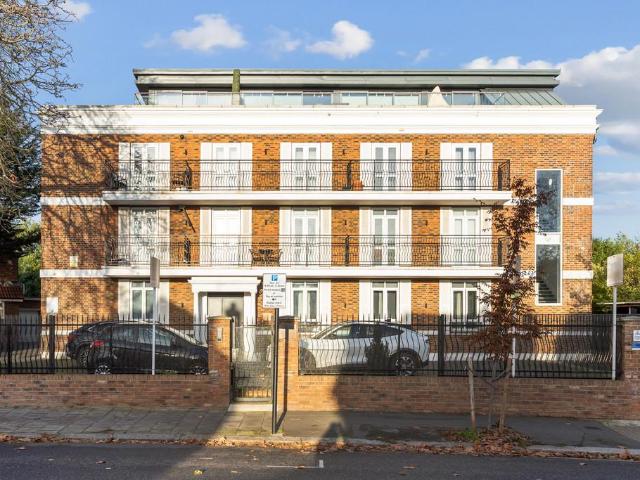 2 bedroom apartment for sale