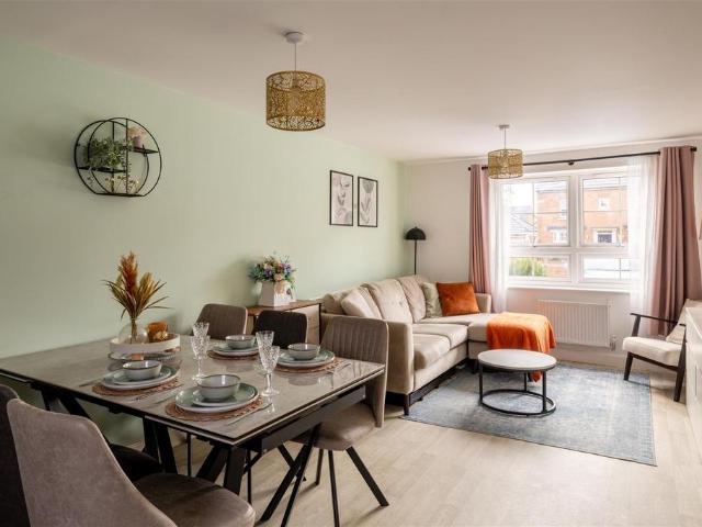 2 bedroom apartment for sale