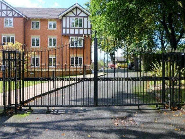 2 bedroom apartment for sale