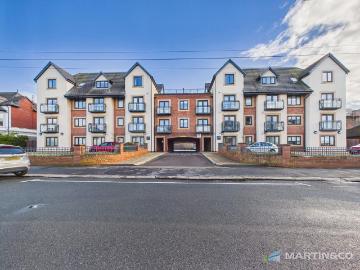 2 bedroom apartment for sale