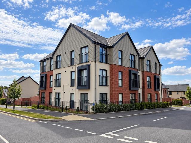 2 bedroom apartment for sale
