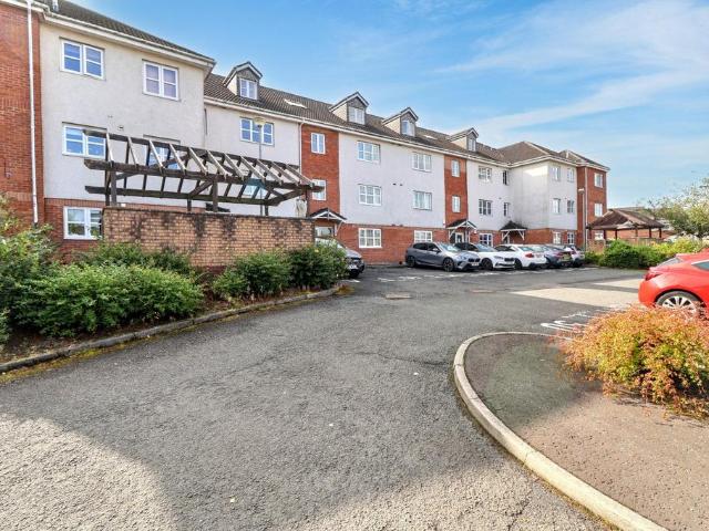 2 bedroom apartment for sale