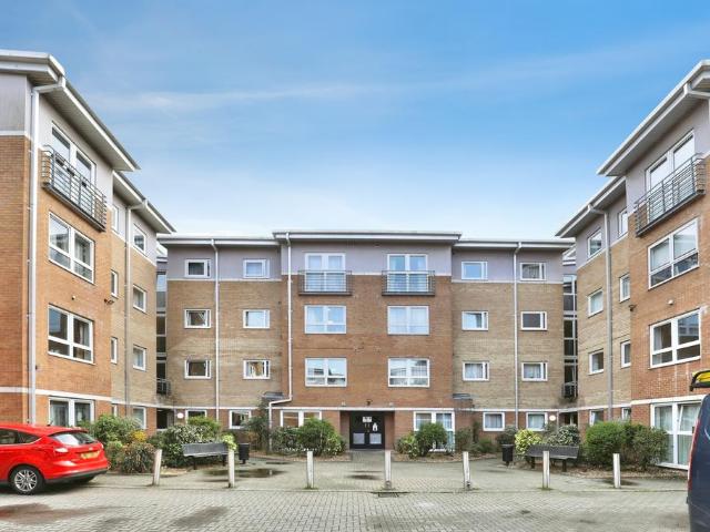 2 bedroom apartment for sale