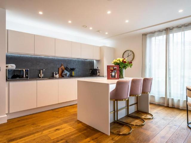 2 bedroom apartment for sale
