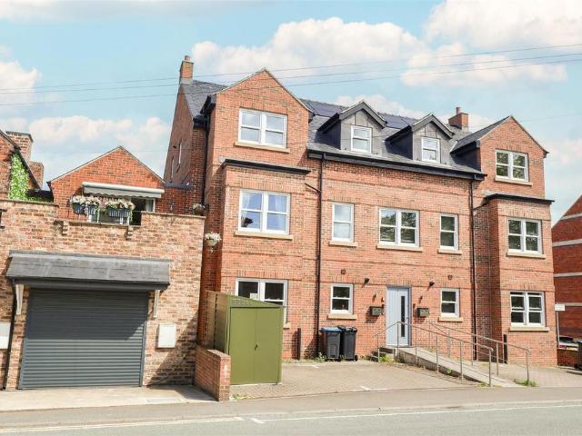 2 bedroom apartment for sale