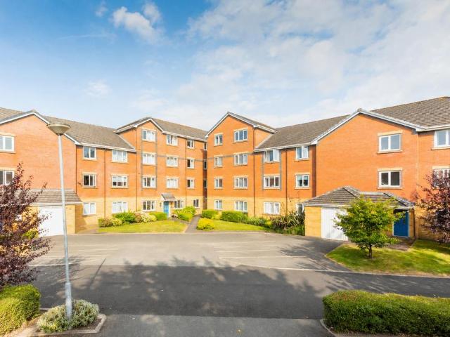 2 bedroom apartment for sale
