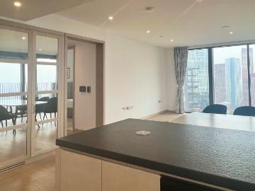 Flat for sale in Nine Elms - Garden