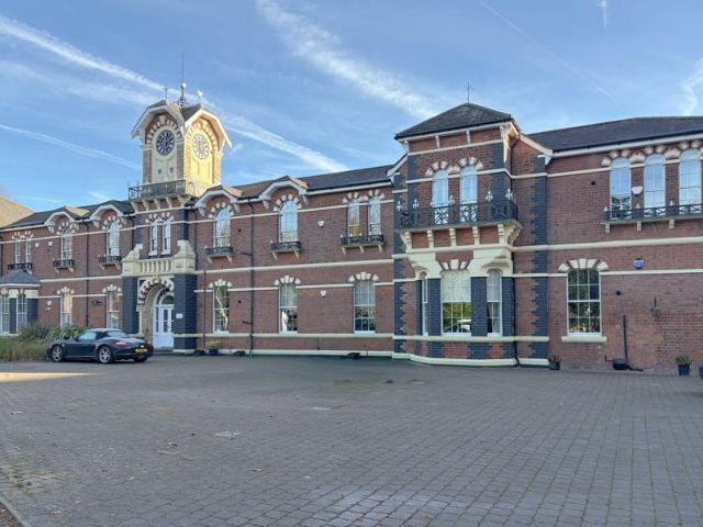2 bedroom apartment for sale