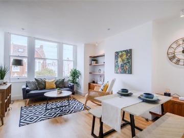 Streatham, London, Greater London - Equipped kitchen