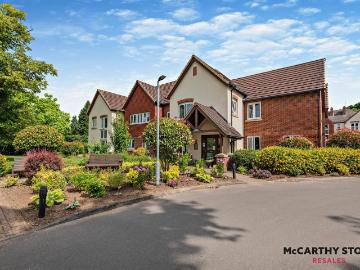 Bassetlaw, NG22, East of England - Garden