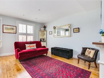 Wendell Park, London, Greater London - Equipped kitchen