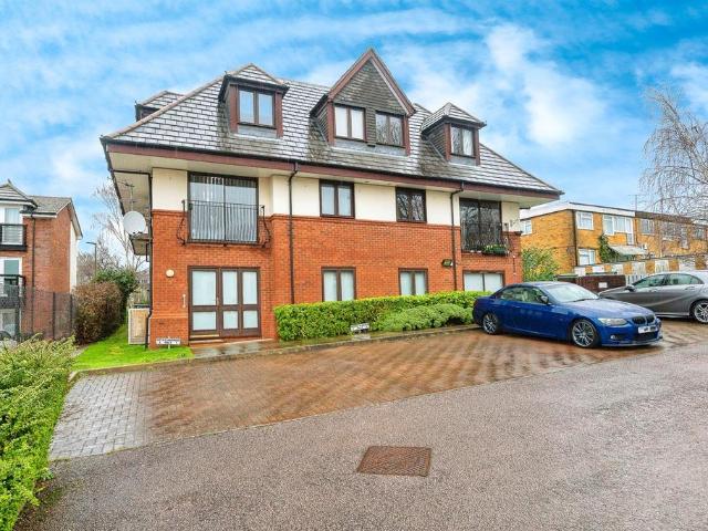 2 bedroom apartment for sale