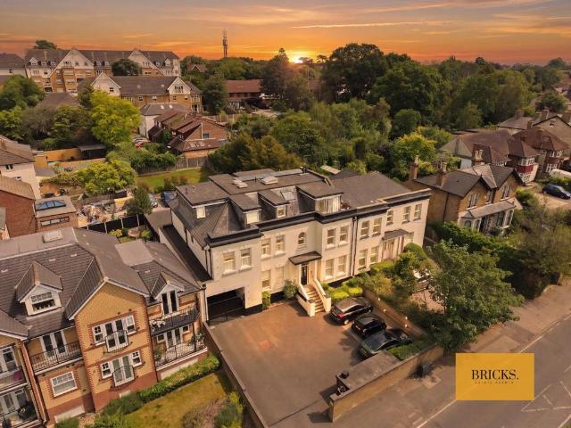 2 bedroom apartment for sale