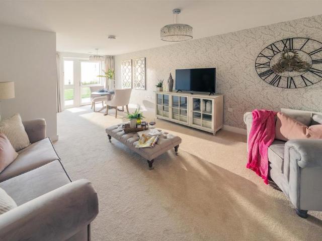 2 bedroom apartment for sale