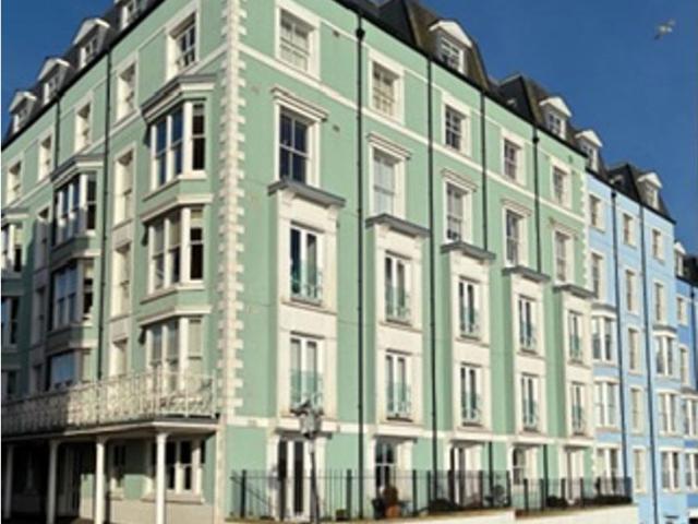 2 bedroom apartment for sale