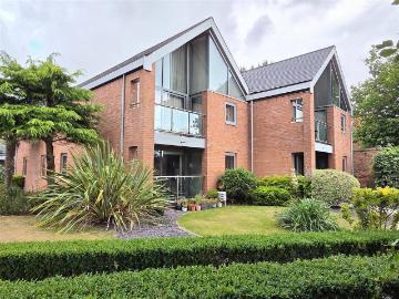 2 bedroom apartment for sale