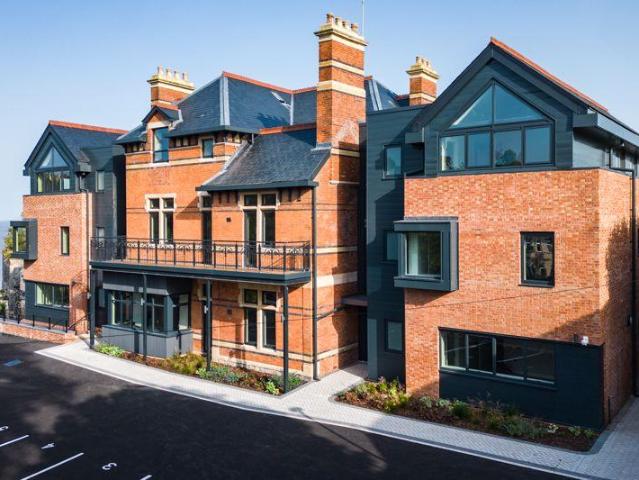 2 bedroom apartment for sale