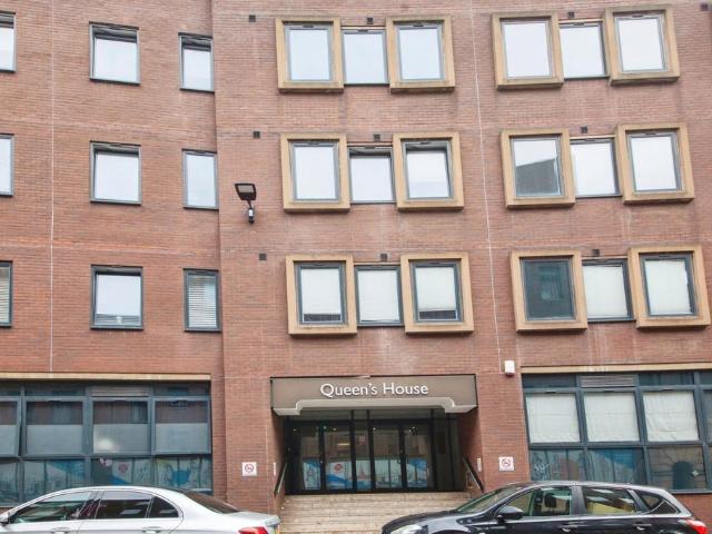 2 bedroom apartment for sale