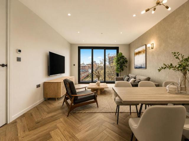 2 bedroom apartment for sale
