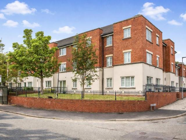 2 bedroom apartment for sale