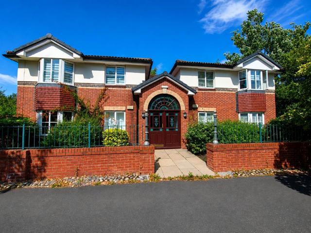 2 bedroom apartment for sale