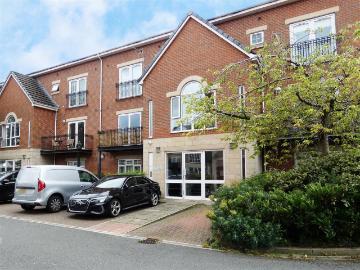 2 bedroom apartment for sale