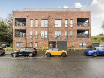 2 bedroom apartment for sale