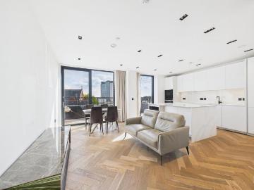 Wendell Park, London, Greater London - Balcony