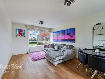 Oxleas Wood, London, Greater London - Equipped kitchen