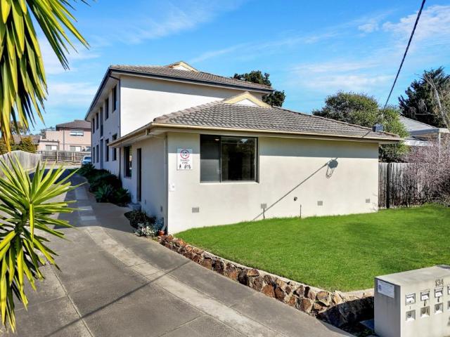 2 Bedroom Apartment Frankston VIC LS105252130