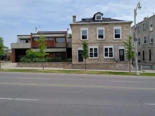 2 Bedroom Apartment Guelph ON 99629687