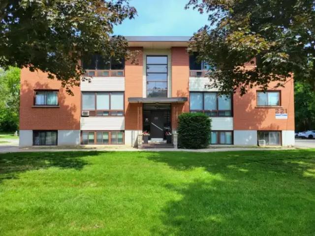 2 Bedroom Apartment Guelph ON 101826435