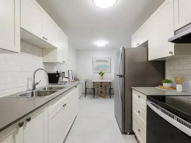 2 Bedroom Apartment Guelph ON 104887315