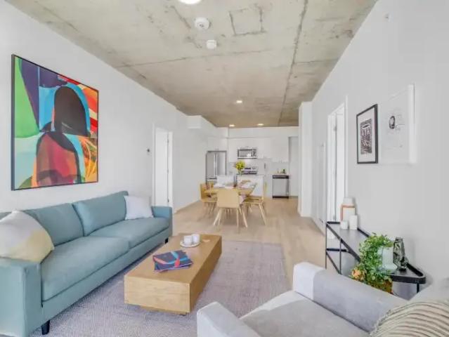 2 Bedroom Apartment Gatineau QC 103879261