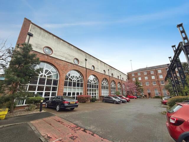 2 Bedroom Apartment Glasgow City Glasgow City 101892194