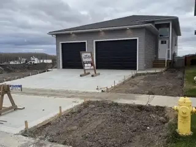 2 Bedroom Apartment Grande Prairie AB LS103542088