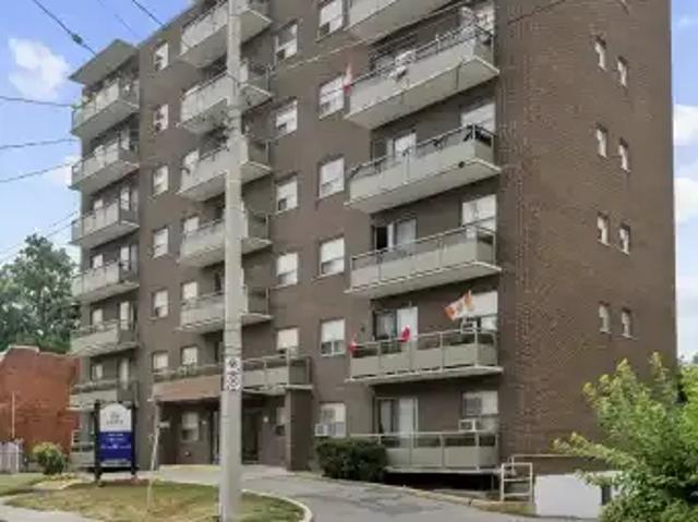 2 Bedroom Apartment Hamilton ON 105110765