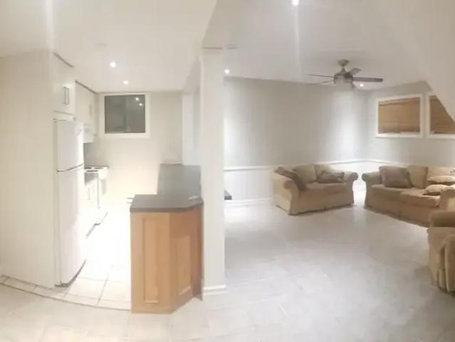 2 Bedroom Apartment High River AB 105118633