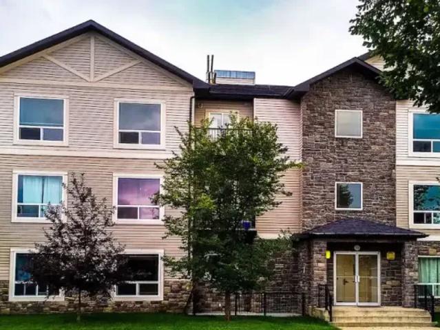 2 Bedroom Apartment High River AB 105580428