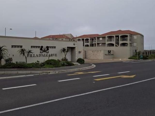 2 Bedroom Apartment in Muizenberg