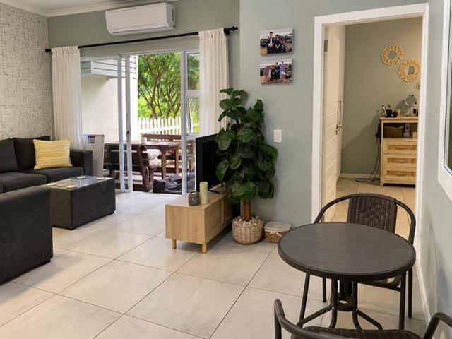 2 Bedroom Apartment in Manor Estates