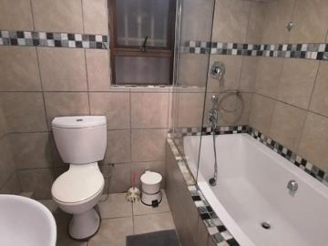 2 Bedroom Apartment in Margate
