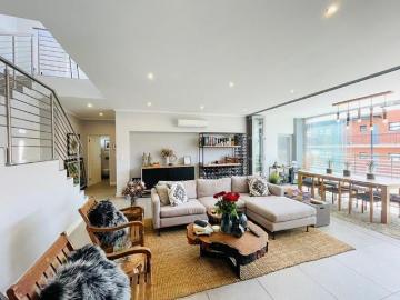 2 Bedroom Apartment in Melrose North