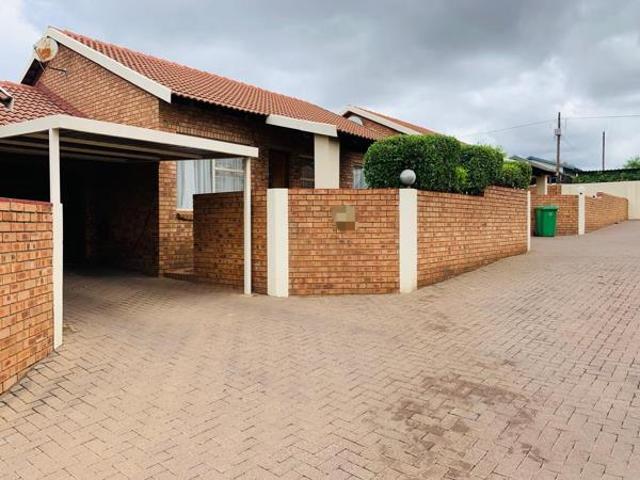 2 Bedroom Apartment in Middelburg Central