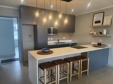 2 Bedroom Apartment in Midfield Estate