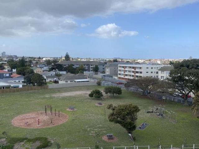 2 Bedroom Apartment in Milnerton Central
