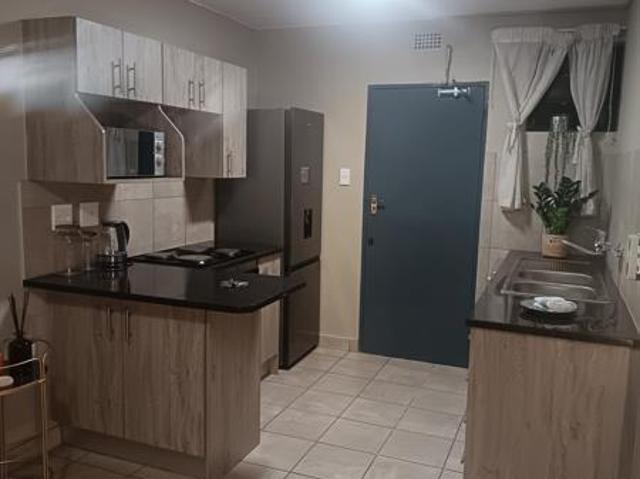 2 Bedroom Apartment in Mooikloof Equestrian Estate
