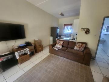 2 Bedroom Apartment in Montgomery Park